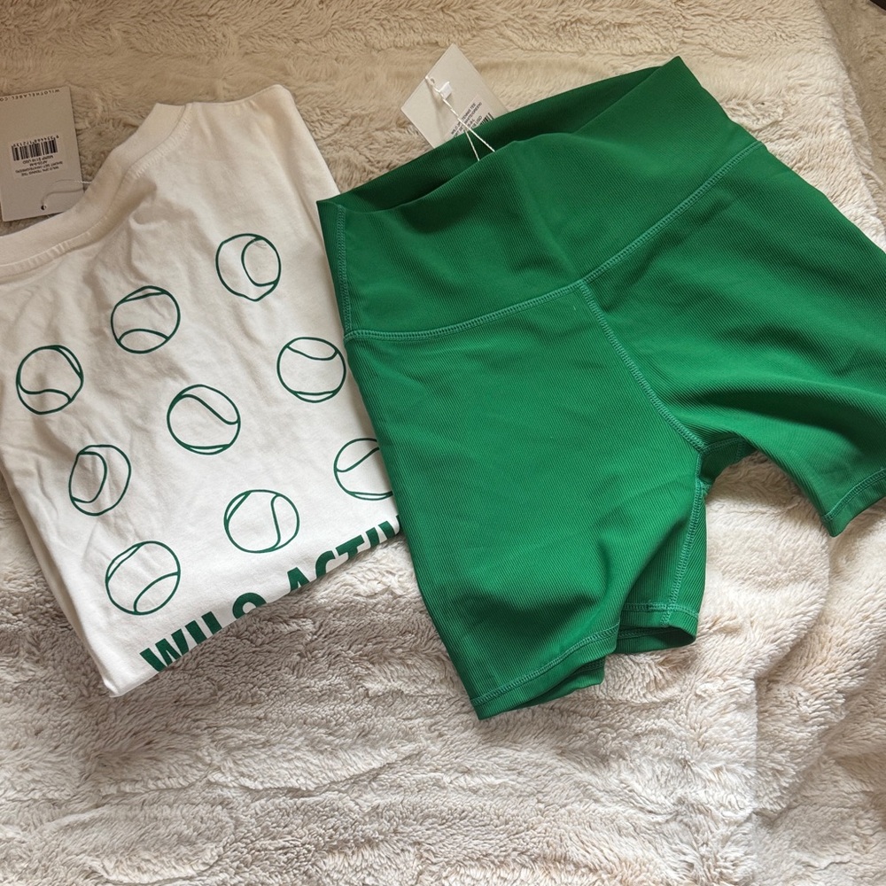 Wilo Active Women's White and Green Set
